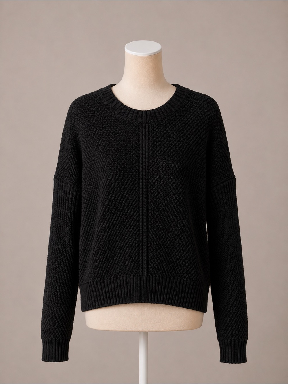 Lululemon Black Chunky Knit Sweater Relaxed Crew Neck Large 10